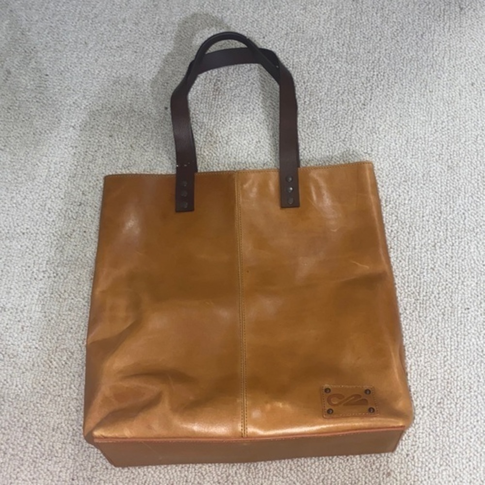 New Genuine Leather Leander Handbag
